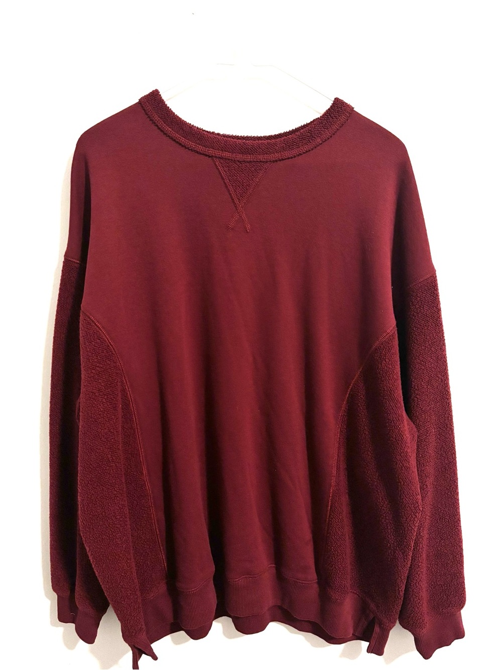 Aerie Tres Chic Chenille Sweatshirt in Maroon, Size Medium - Picture 2 of 3